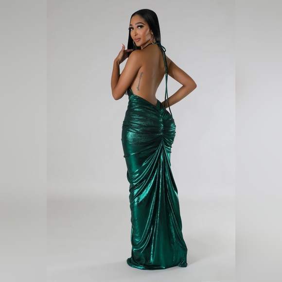 Giti brand green statement gown - Picture 2 of 7